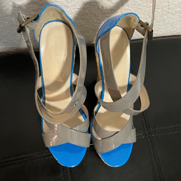 Forever 21 wedges NWOT - Picture 6 of 8